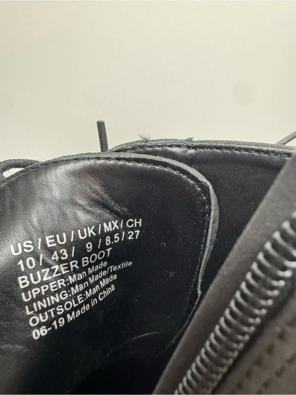 Kenneth Cole Unlisted Men 10 Black Buzzer Wingtip Brogue Lace Up Side Zip Boot